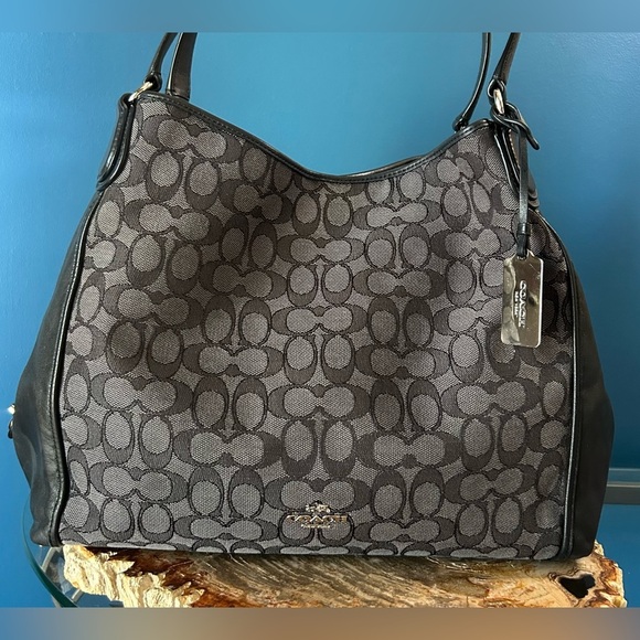 Coach Edie Signature Jacquard Hobo Shoulder Bag 33523 EUC - Picture 4 of 17